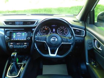 Nissan Qashqai 1.3 DIG-T Tekna+ DCT Auto Euro 6 (s/s) 5dr
