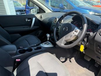 Nissan Qashqai 2.0 Acenta SUV 5dr Petrol CVT 2WD Euro 4 (141 ps)