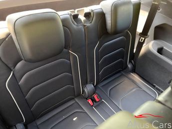 Volkswagen Tiguan 1.5 TSI EVO R-Line Tech SUV 5dr Petrol DSG Euro 6 (s/s) (150 ps)