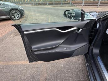 Tesla Model S 90D (Dual Motor) Hatchback 5dr Electric Auto 4WD (417 bhp)