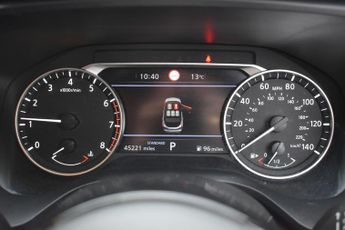 Nissan Qashqai 1.3 DIG-T MHEV Acenta Premium XTRON Euro 6 (s/s) 5dr