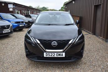 Nissan Qashqai 1.3 DIG-T MHEV Acenta Premium XTRON Euro 6 (s/s) 5dr