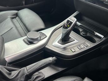 BMW 2 Series 2.0 220i M Sport Coupe Petrol Auto Euro 6 (s/s) (184 ps) 2dr