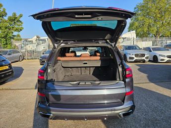 BMW X5 3.0 30d M Sport SUV 5dr Diesel Auto xDrive Euro 6 (s/s) (265 ps)