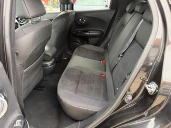 Nissan Juke 1.6 N-Connecta SUV 5dr Petrol XTRON Euro 6 (117 ps)