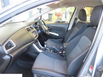 Suzuki SX4 1.6 DDiS SZ-T SUV 5dr Diesel Manual ALLGRIP Euro 5 (s/s) (120 ps