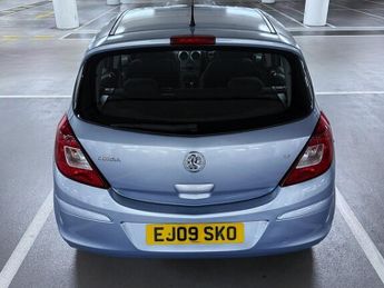 Vauxhall Corsa 1.4i 16v Club Hatchback 5dr Petrol Automatic (158 g/km, 89 bhp)