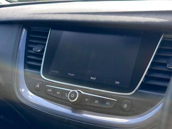 Vauxhall Grandland X 1.6 Turbo D BlueInjection Sport Nav SUV 5dr Diesel Auto Euro 6 (