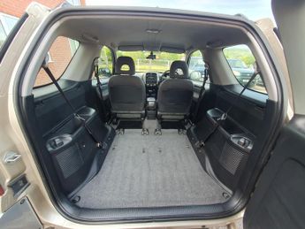Toyota RAV4 2.0 VVT-i XT3 SUV 3dr Petrol Automatic 4WD (218 g/km, 147 bhp)  