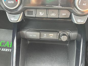 Kia Stonic 1.0 T-GDi 4 SUV 5dr Petrol DCT Euro 6 (s/s) (118 bhp)