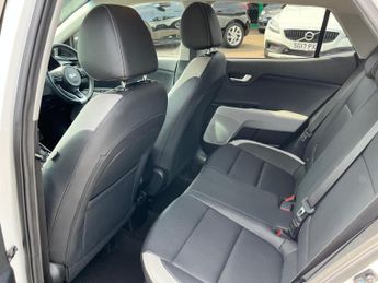 Kia Stonic 1.0 T-GDi 4 SUV 5dr Petrol DCT Euro 6 (s/s) (118 bhp)