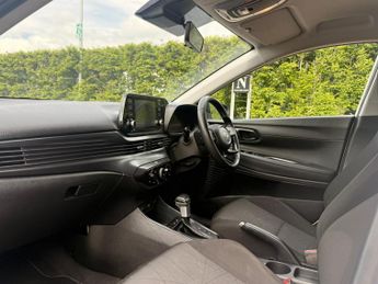 Hyundai Bayon 1.0 T-GDi MHEV SE Connect SUV 5dr Petrol Hybrid DCT Euro 6 (s/s)