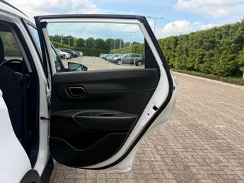 Hyundai Bayon 1.0 T-GDi MHEV SE Connect SUV 5dr Petrol Hybrid DCT Euro 6 (s/s)