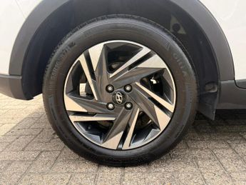 Hyundai Bayon 1.0 T-GDi MHEV SE Connect SUV 5dr Petrol Hybrid DCT Euro 6 (s/s)
