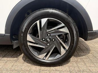 Hyundai Bayon 1.0 T-GDi MHEV SE Connect SUV 5dr Petrol Hybrid DCT Euro 6 (s/s)