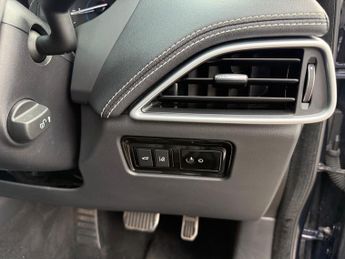 Jaguar F-Pace 2.0 D180 R-Sport SUV 5dr Diesel Auto AWD Euro 6 (s/s) (180 ps)