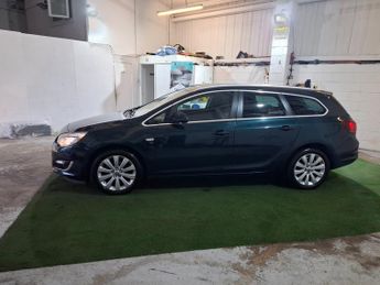 Vauxhall Astra 1.6i Elite Sports Tourer 5dr Petrol Auto Euro 6 (115 ps)