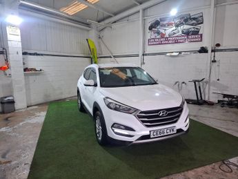 Hyundai Tucson 1.7 CRDi Blue Drive SE SUV 5dr Diesel Manual Euro 6 (s/s) (116 p