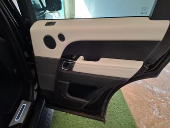 Land Rover Range Rover Sport 3.0 SD V6 HSE Dynamic SUV 5dr Diesel Auto 4WD Euro 6 (s/s) (306 