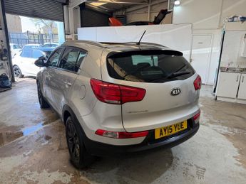 Kia Sportage 2.0 CRDi KX-2 SUV 5dr Diesel Auto AWD Euro 5 (134 bhp)