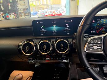 Mercedes-Benz A Class 1.5 A180d Sport (Executive) Hatchback 5dr Diesel 7G-DCT Euro 6 (