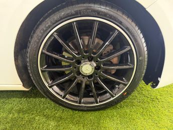 Mercedes-Benz A Class 1.5 A180d Sport (Executive) Hatchback 5dr Diesel 7G-DCT Euro 6 (