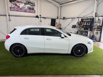 Mercedes-Benz A Class 1.5 A180d Sport (Executive) Hatchback 5dr Diesel 7G-DCT Euro 6 (