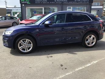 Audi Q5 2.0 TDI 40 S line SUV 5dr Diesel S Tronic quattro Euro 6 (s/s) (