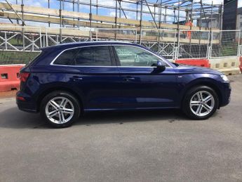 Audi Q5 2.0 TDI 40 S line SUV 5dr Diesel S Tronic quattro Euro 6 (s/s) (