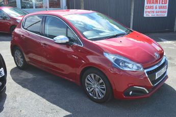 Peugeot 208 1.2 PureTech Allure Hatchback 5dr Petrol Manual Euro 6 (82 ps)