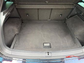 Volkswagen Tiguan 1.5 TSI EVO R-Line SUV 5dr Petrol DSG Euro 6 (s/s) (150 ps)