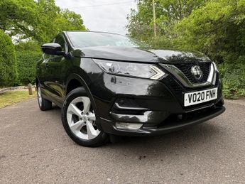 Nissan Qashqai 1.3 DIG-T Acenta Premium SUV 5dr Petrol Manual Euro 6 (s/s) (140