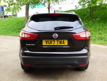Nissan Qashqai 1.6 dCi Tekna XTRON 2WD Euro 6 (s/s) 5dr