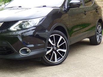 Nissan Qashqai 1.6 dCi Tekna XTRON 2WD Euro 6 (s/s) 5dr