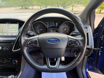 Ford Focus 1.0T EcoBoost ST-Line Hatchback 5dr Petrol Manual Euro 6 (s/s) (