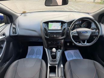 Ford Focus 1.0T EcoBoost ST-Line Hatchback 5dr Petrol Manual Euro 6 (s/s) (