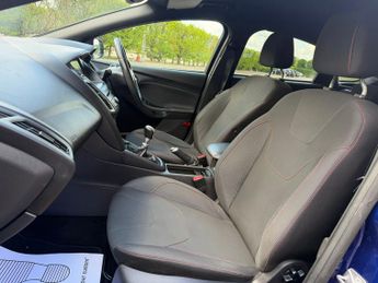 Ford Focus 1.0T EcoBoost ST-Line Hatchback 5dr Petrol Manual Euro 6 (s/s) (