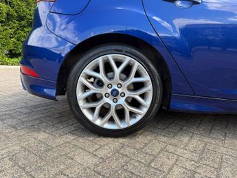 Ford Focus 1.0T EcoBoost ST-Line Hatchback 5dr Petrol Manual Euro 6 (s/s) (