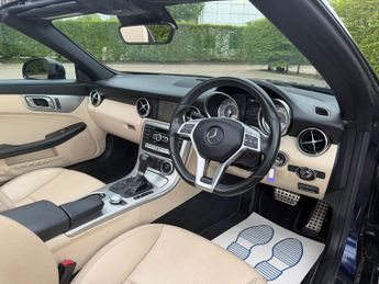 Mercedes-Benz SLK 1.8 SLK200 BlueEfficiency Edition 125 Convertible 2dr Petrol G-T