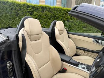 Mercedes-Benz SLK 1.8 SLK200 BlueEfficiency Edition 125 Convertible 2dr Petrol G-T
