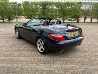 Mercedes-Benz SLK 1.8 SLK200 BlueEfficiency Edition 125 Convertible 2dr Petrol G-T