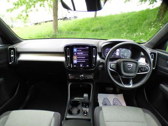 Volvo XC40 1.5h T4 Recharge 10.7kWh Core Auto Euro 6 (s/s) 5dr