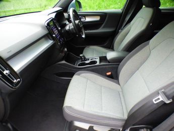 Volvo XC40 1.5h T4 Recharge 10.7kWh Core Auto Euro 6 (s/s) 5dr
