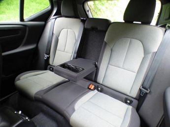 Volvo XC40 1.5h T4 Recharge 10.7kWh Core Auto Euro 6 (s/s) 5dr