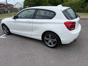 BMW 1 Series 2.0 118d Sport Hatchback 3dr Diesel Auto Euro 5 (s/s) (143 ps)
