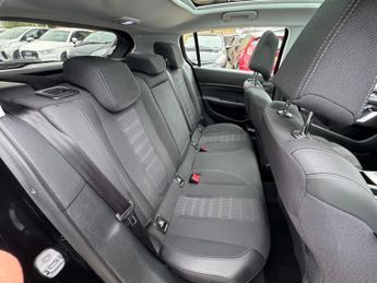 Peugeot 308 1.2 PureTech GPF Allure Hatchback 5dr Petrol EAT Euro 6 (s/s) (1