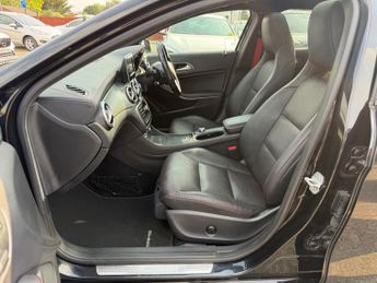 Mercedes-Benz GLA 2.1 GLA220 CDI AMG Line SUV 5dr Diesel 7G-DCT 4MATIC Euro 6 (s/s