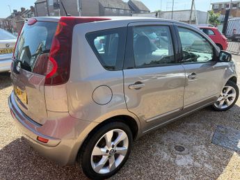 Nissan Note 1.6 16V Acenta Hatchback 5dr Petrol Auto Euro 5 (110 ps)