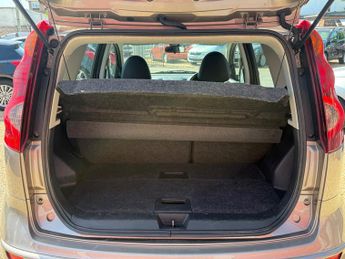 Nissan Note 1.6 16V Acenta Hatchback 5dr Petrol Auto Euro 5 (110 ps)