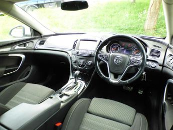Vauxhall Insignia 2.0 CDTi SRi Nav Auto Euro 5 5dr
